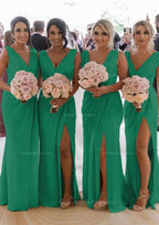 Party Dresses 2045, Sheath/Column Cowl Neck Sleeveless Chiffon Bridesmaid Dresses With Pleated Split