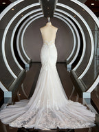 Wedding Dresses Nearby, Trumpet/Mermaid V-neck Cathedral Train Tulle Wedding Dresses with Appliques Lace